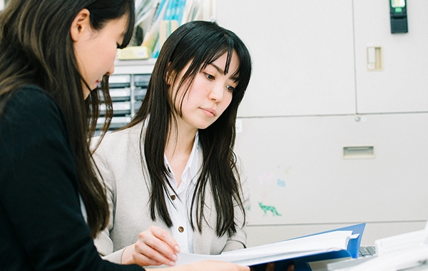 「人」の成長に全力を注ぎ、「店舗」を育てていく。